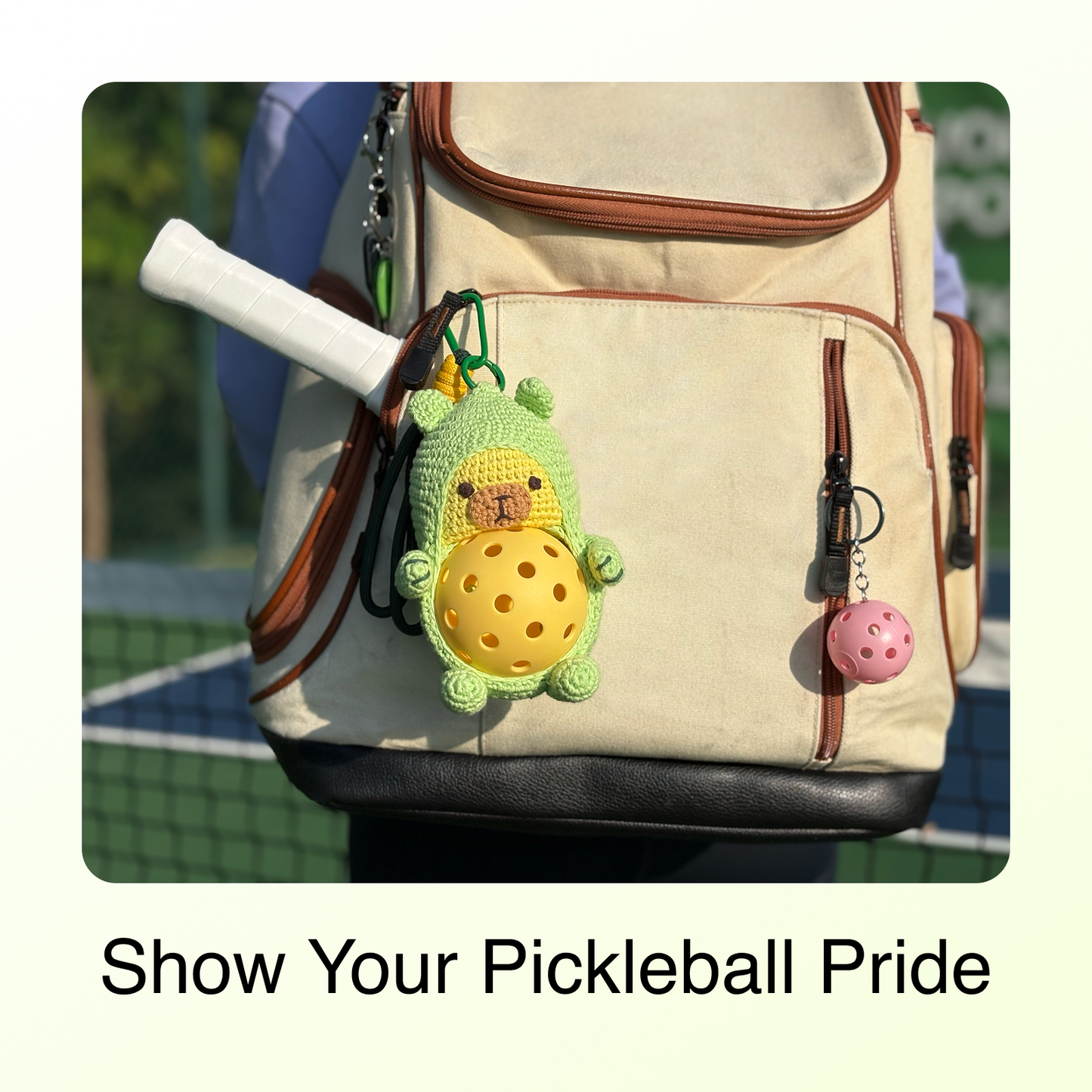 Llavero Pickle Sparkle | Regalo divertido para hombres y mujeres | Llavero PickleDoll Capibara de ganchillo